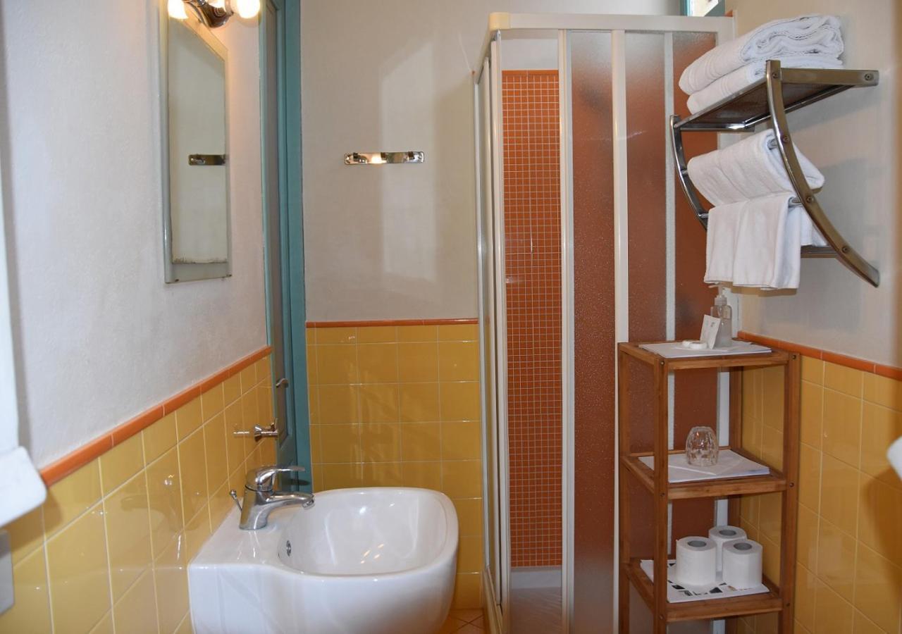 B&B Al Ducale And Apartments Parma Eksteriør billede